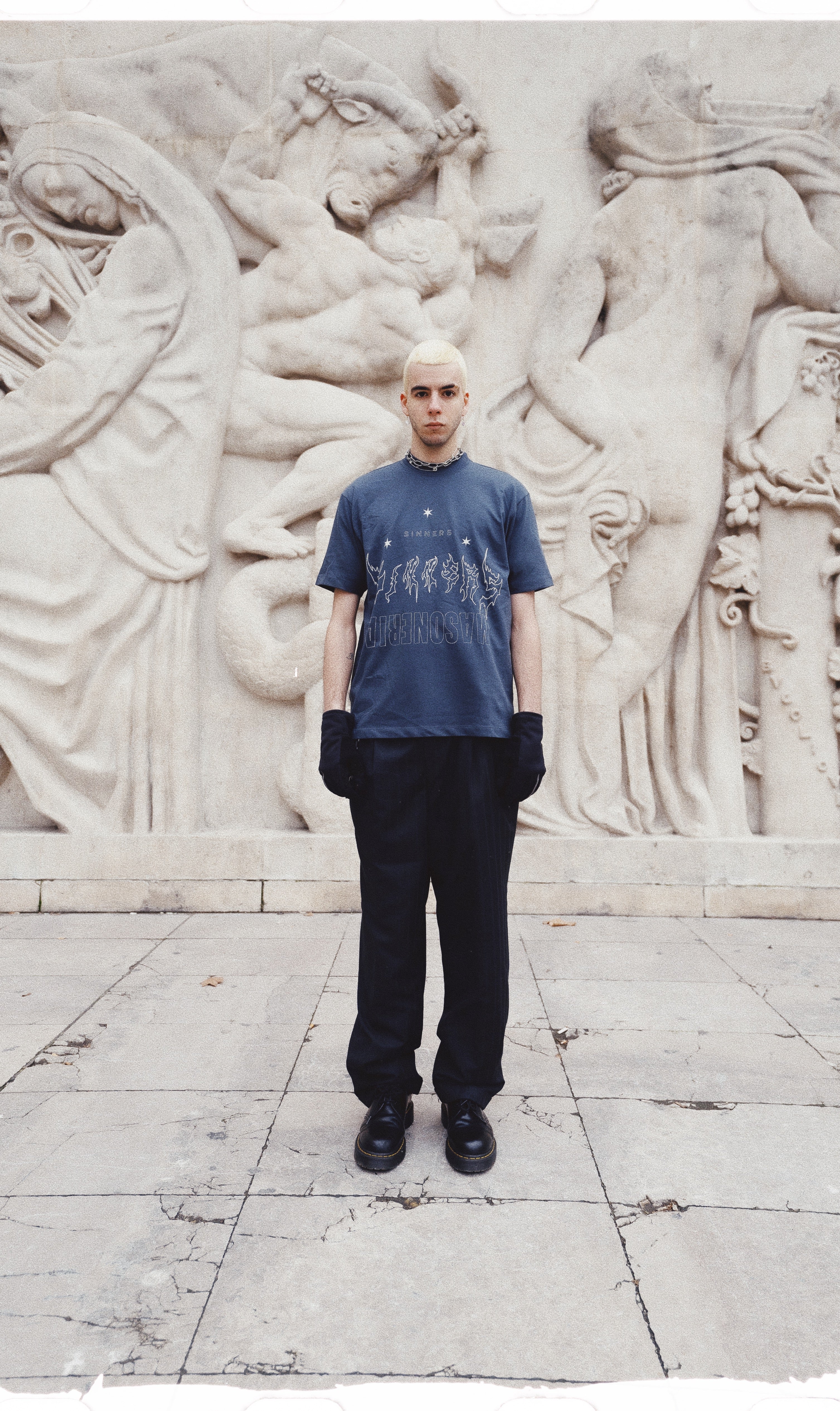 LES FRANCS-MAÇONS WASHED T-SHIRT