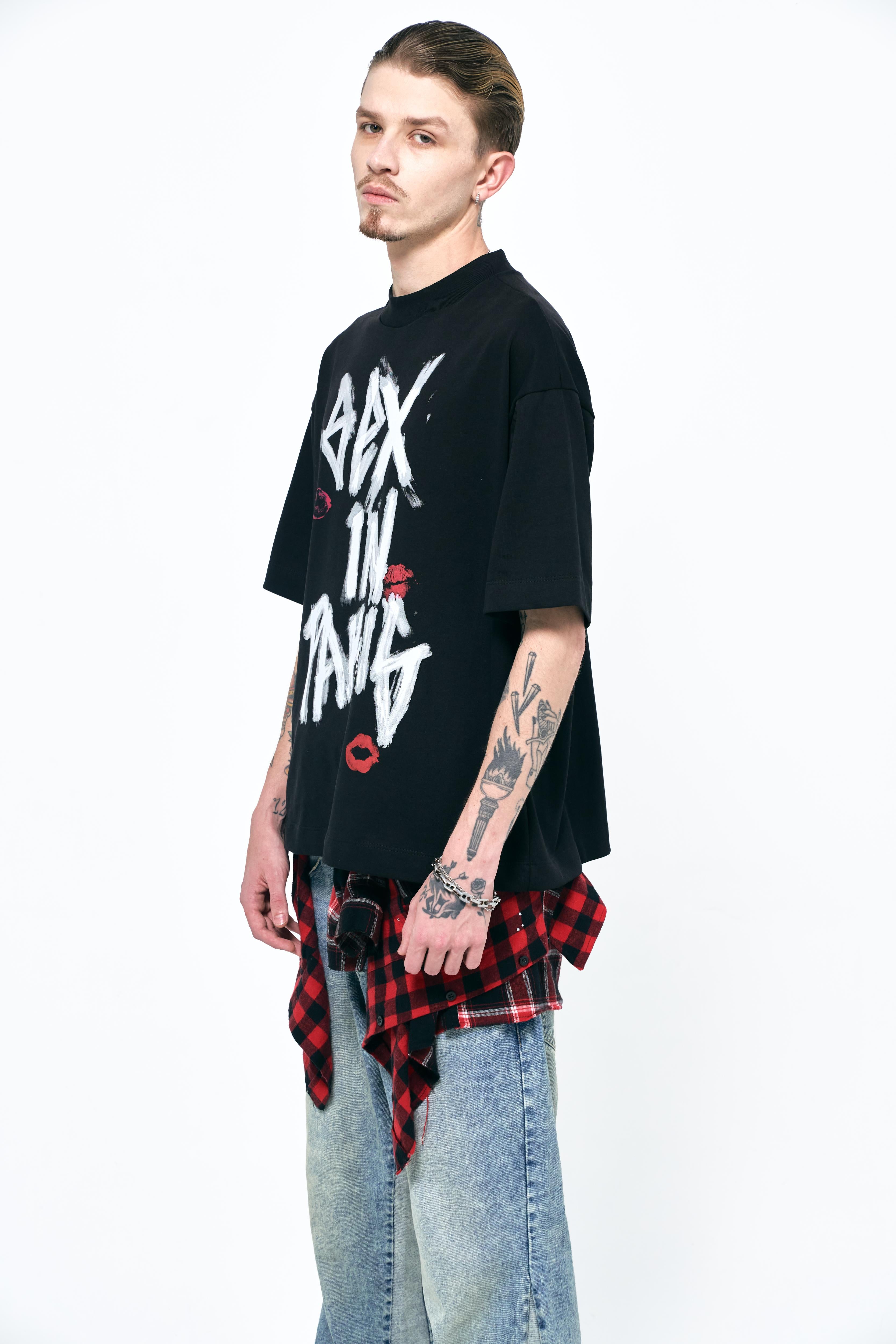 SEX IN PARIS BLACK T-SHIRT