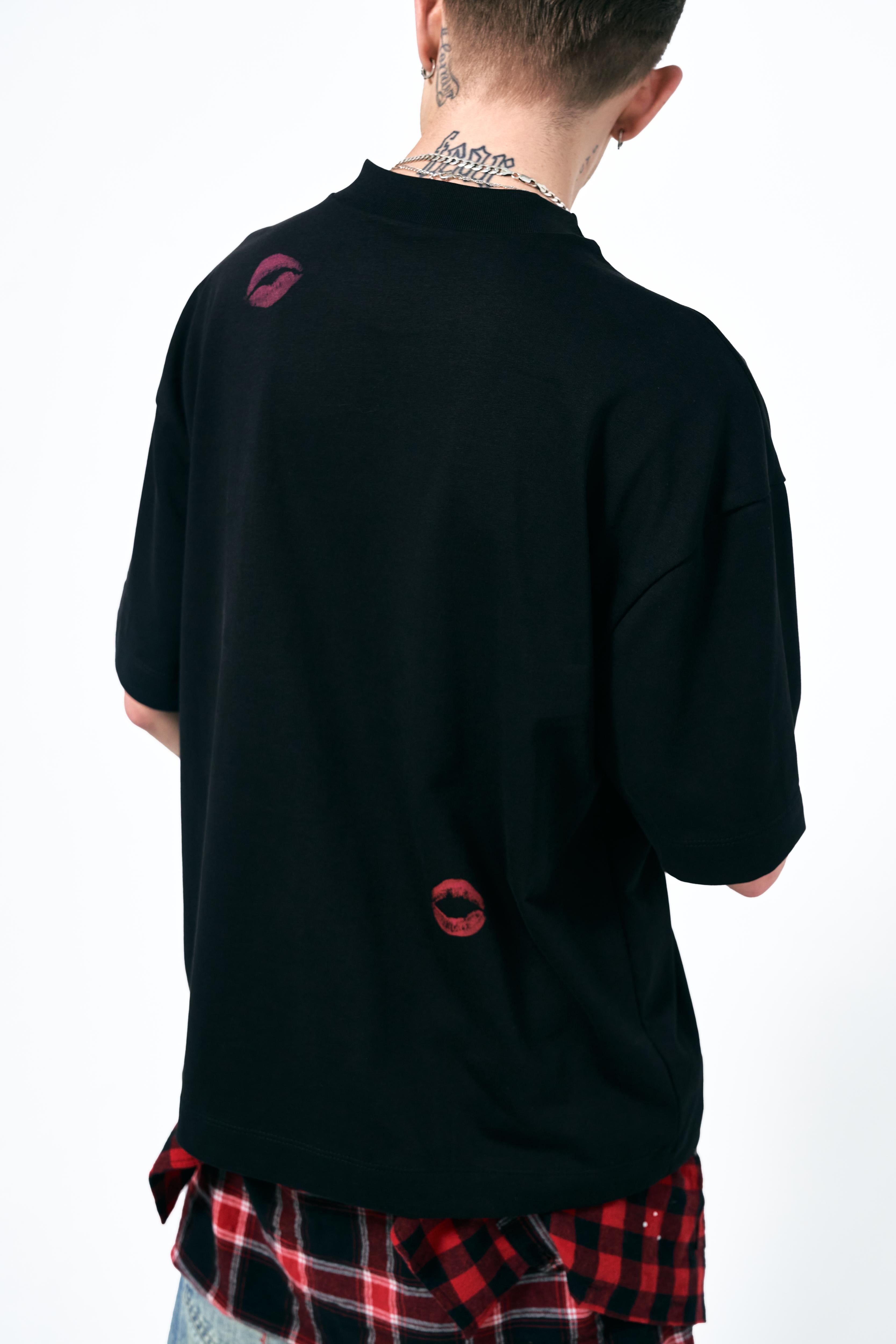 SEX IN PARIS BLACK T-SHIRT