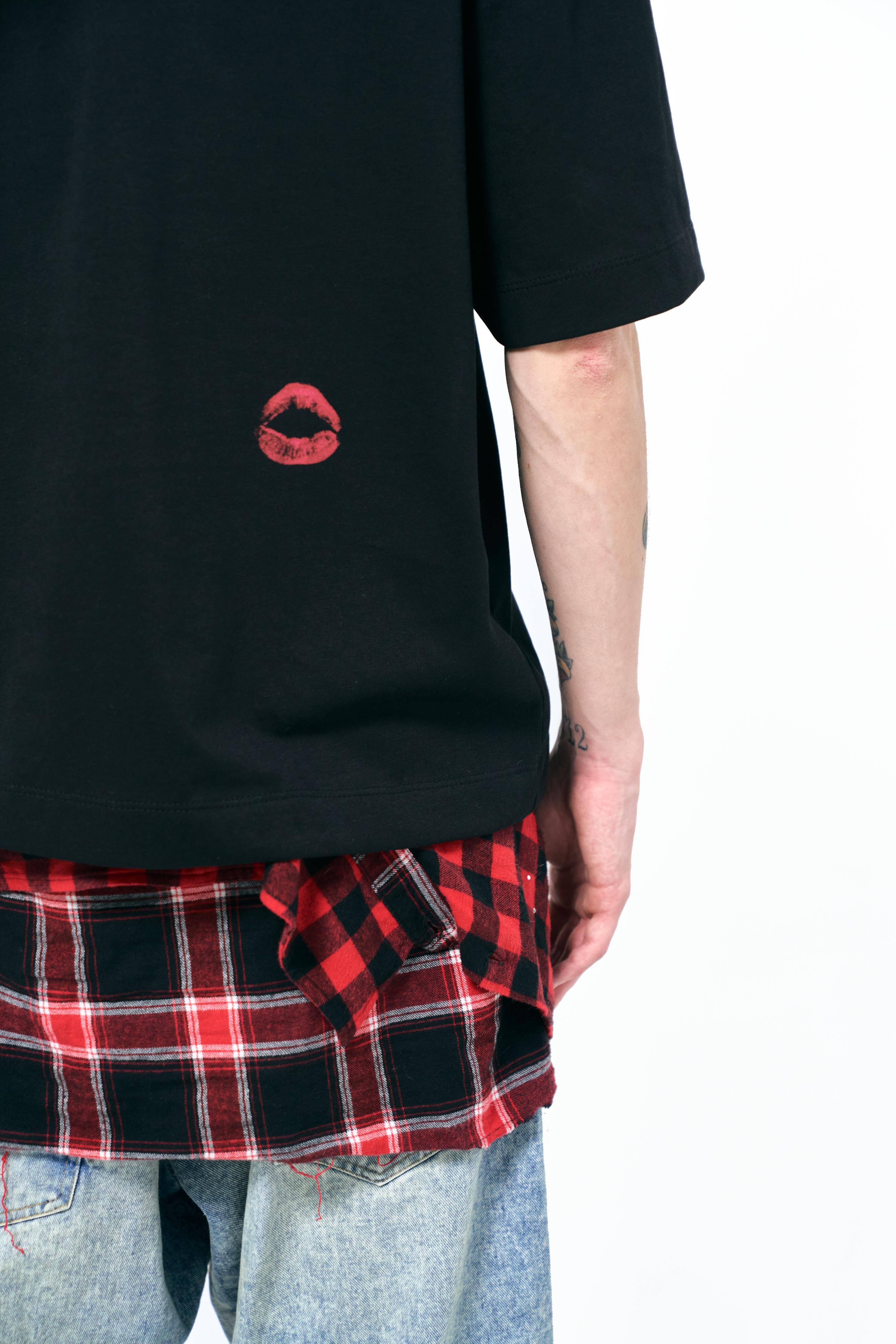 SEX IN PARIS BLACK T-SHIRT