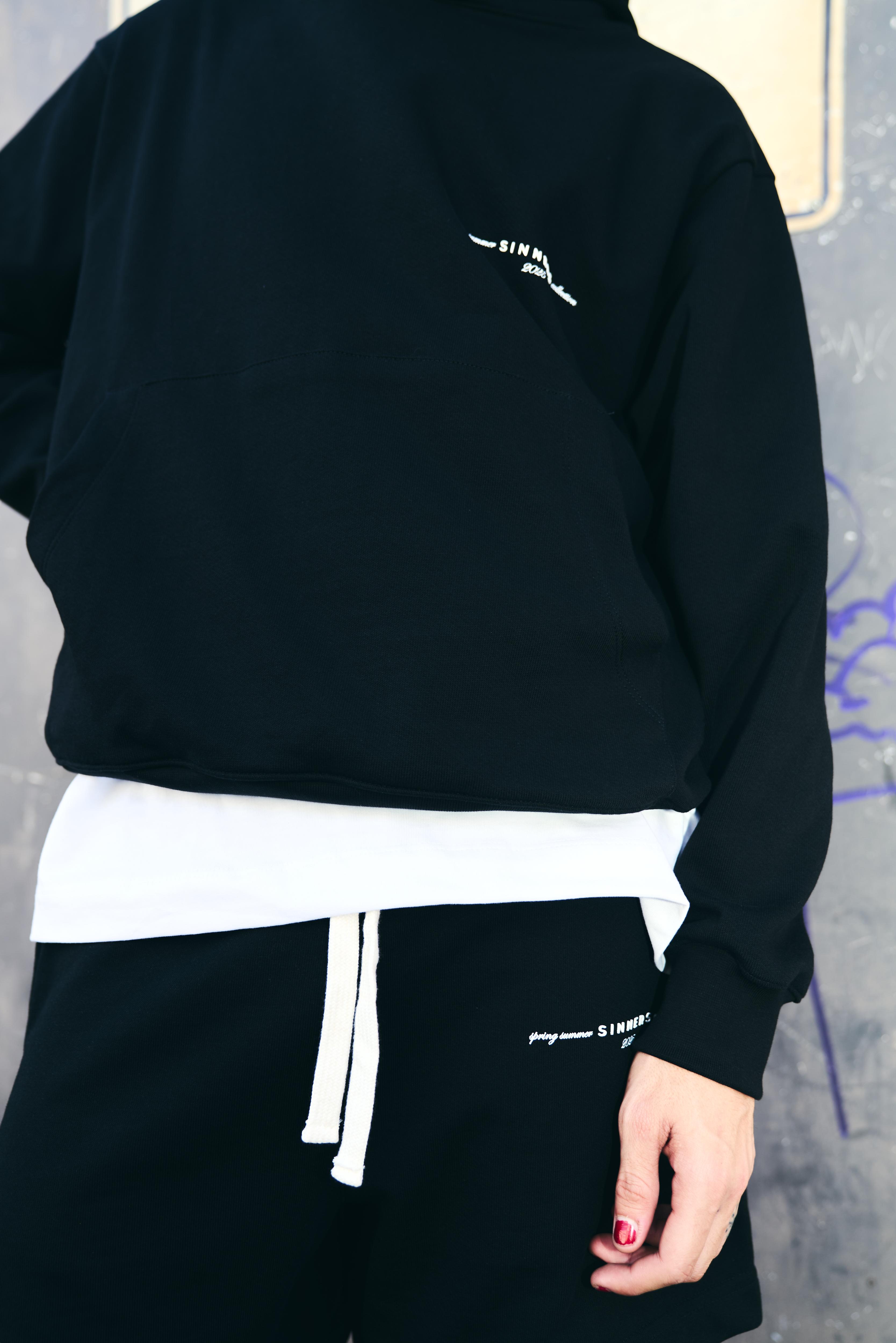 GARMENTS BLACK HOODIE