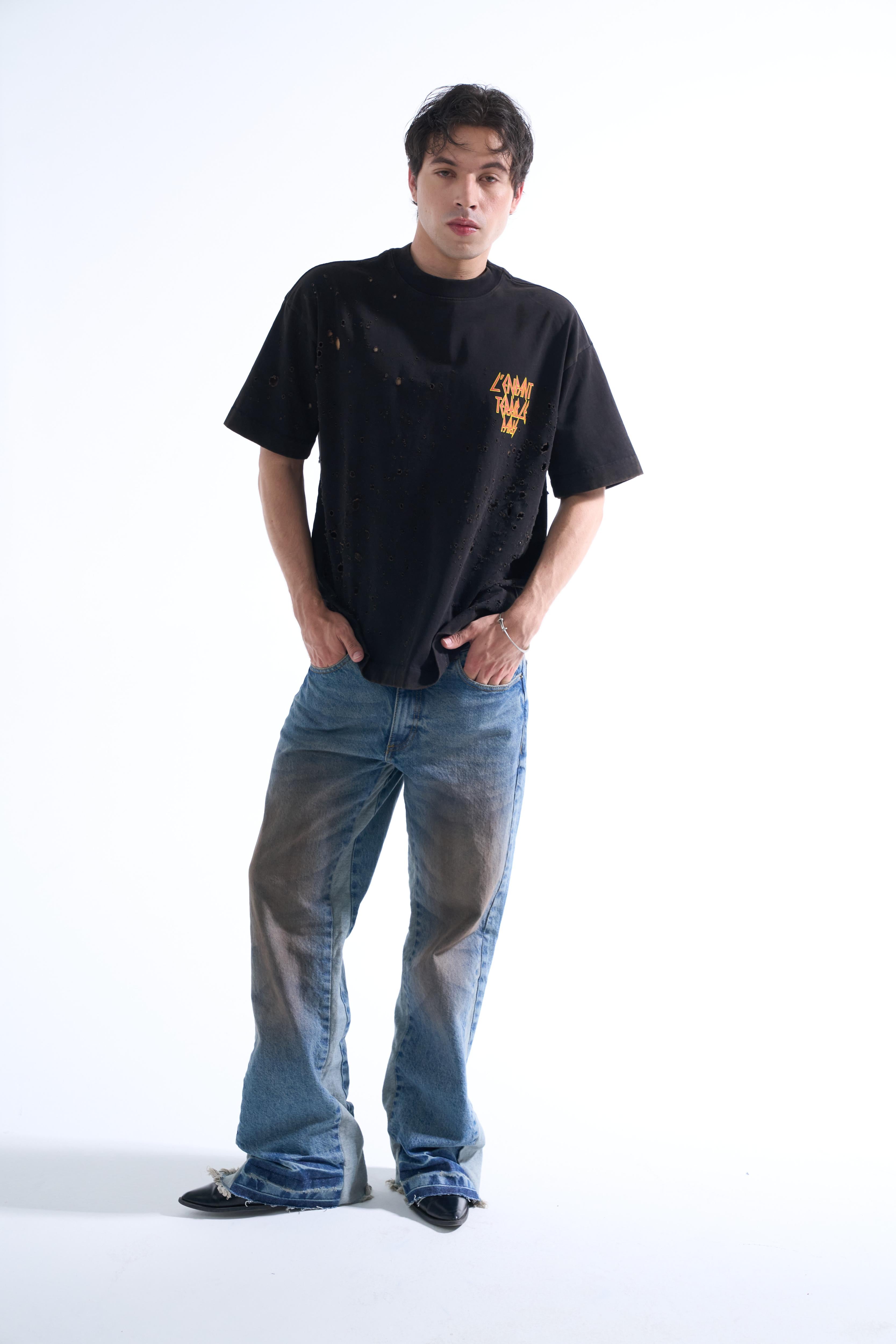 DIRTY FLARED JEANS