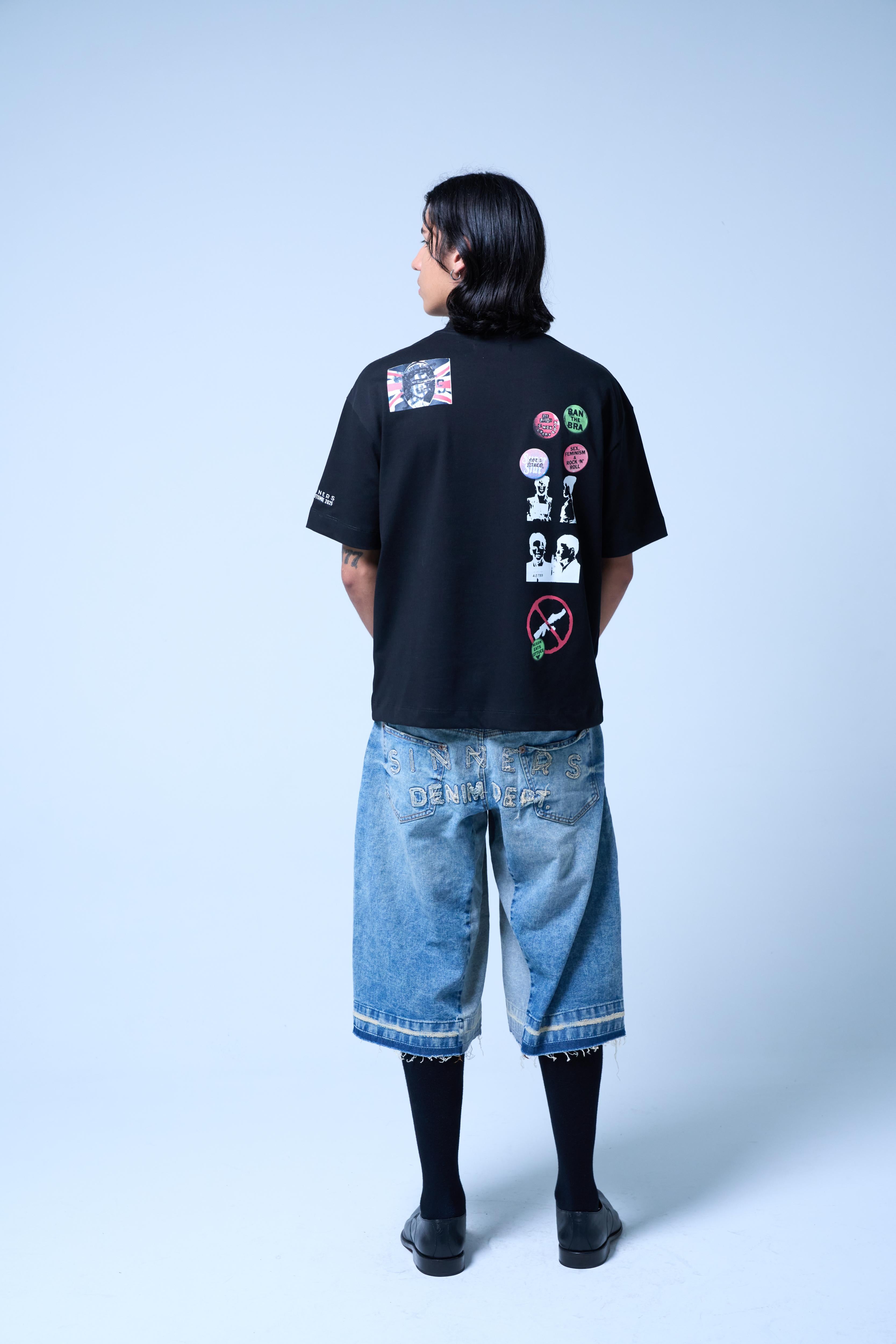 STAMPS BLACK T-SHIRT