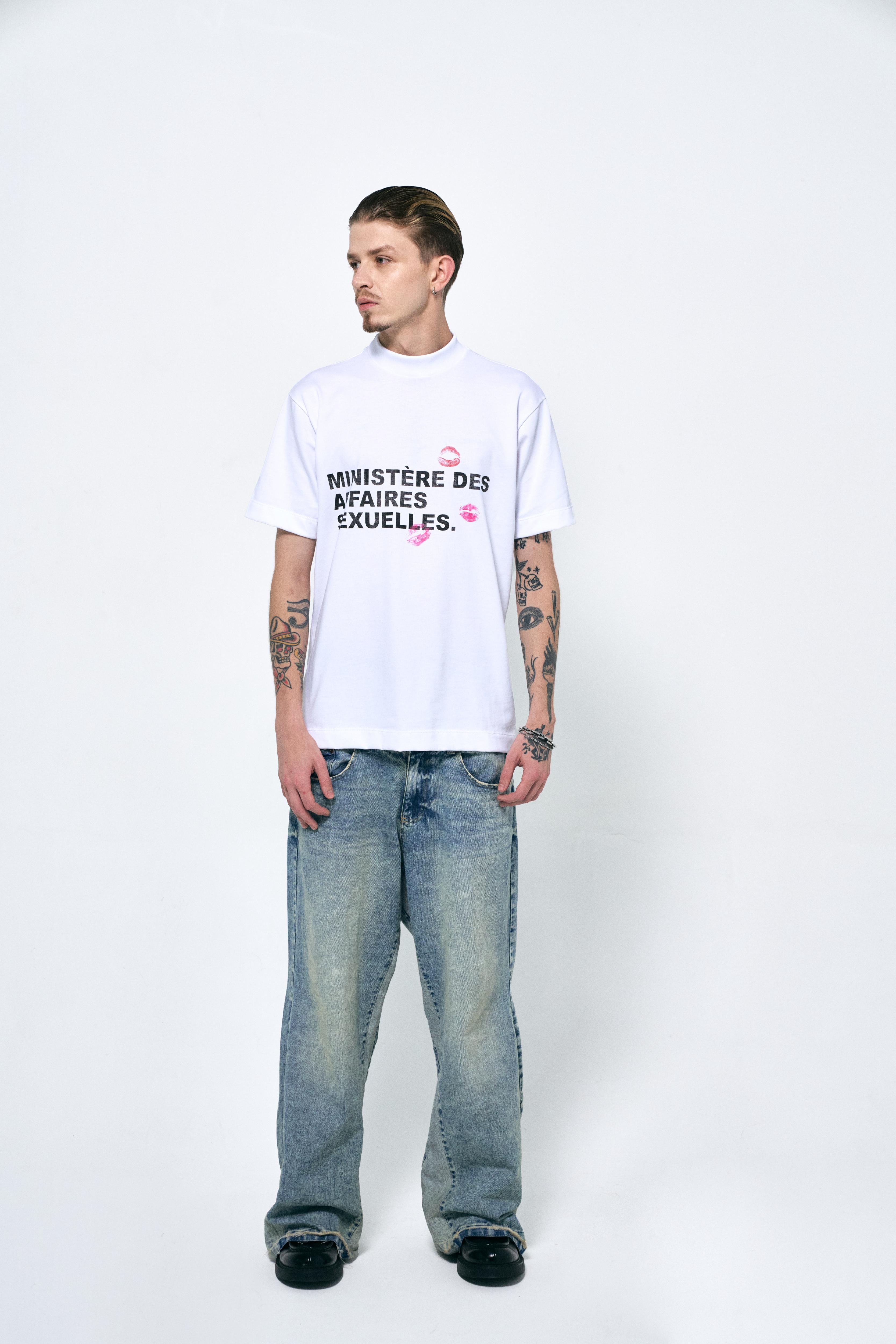 MINISTERE WHITE REGULAR T-SHIRT