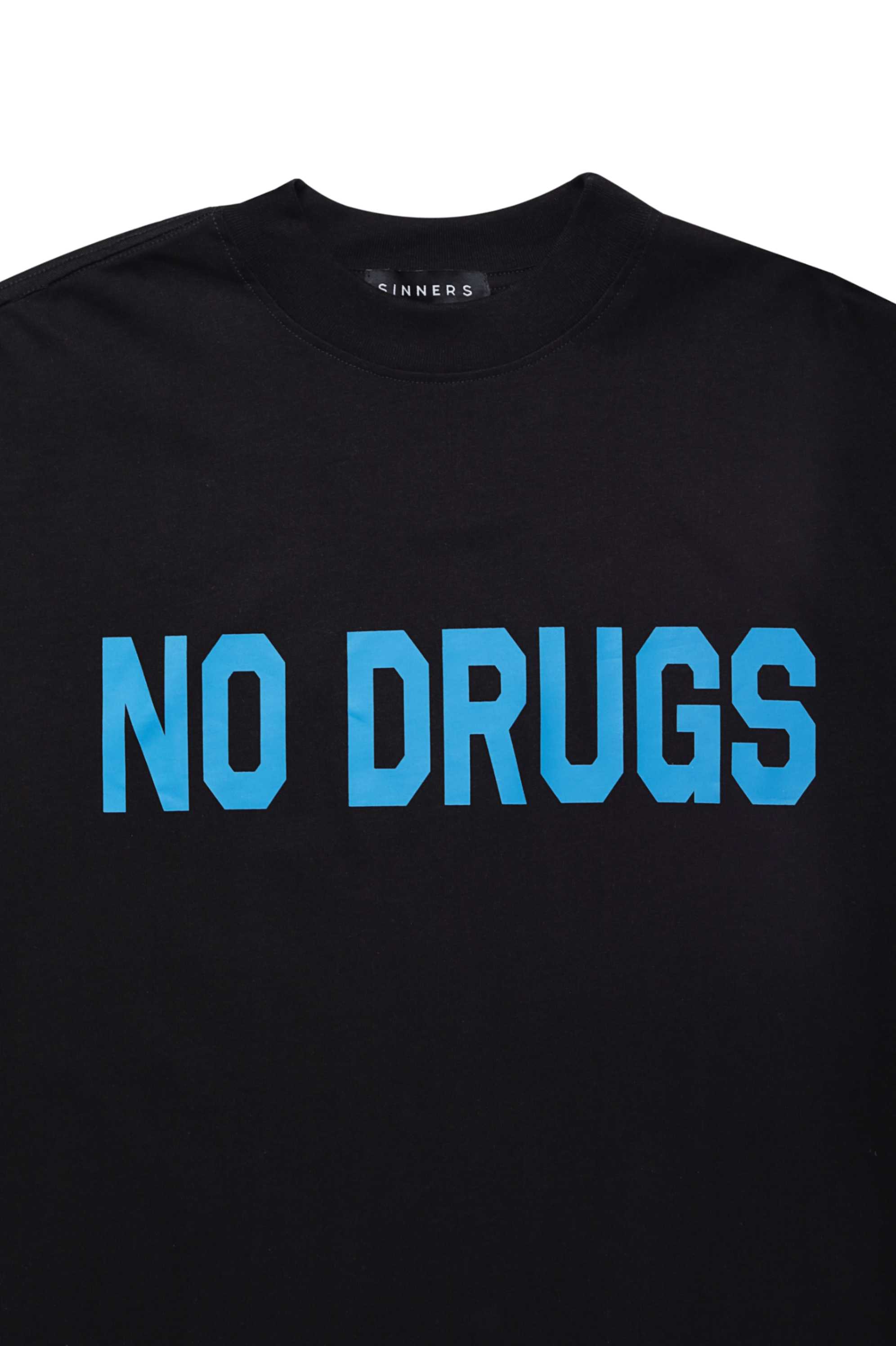 NO DRUGS BLACK T-SHIRT