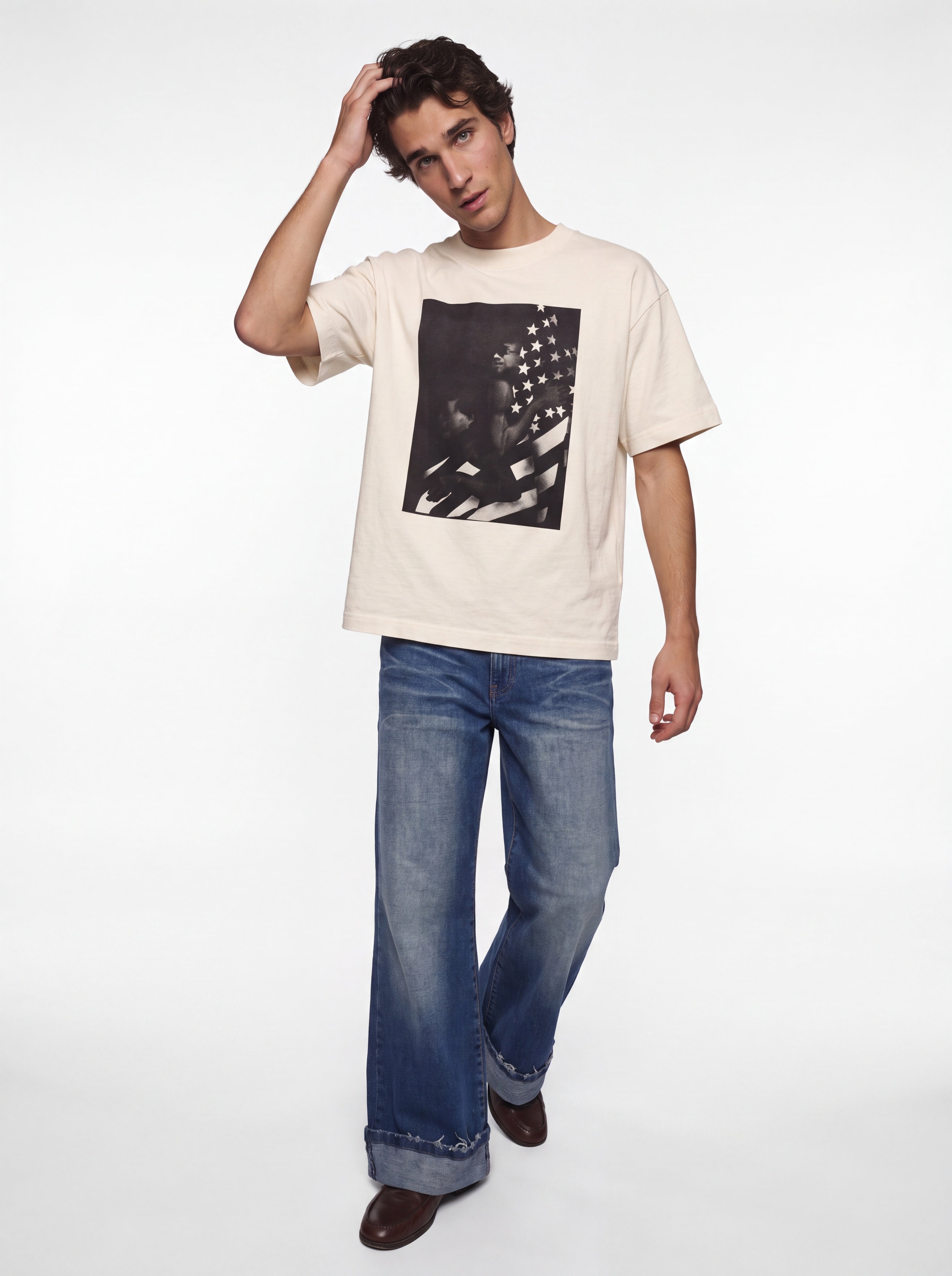 Camiseta I <3 America creme en movimiento — lookbook Primavera 2026