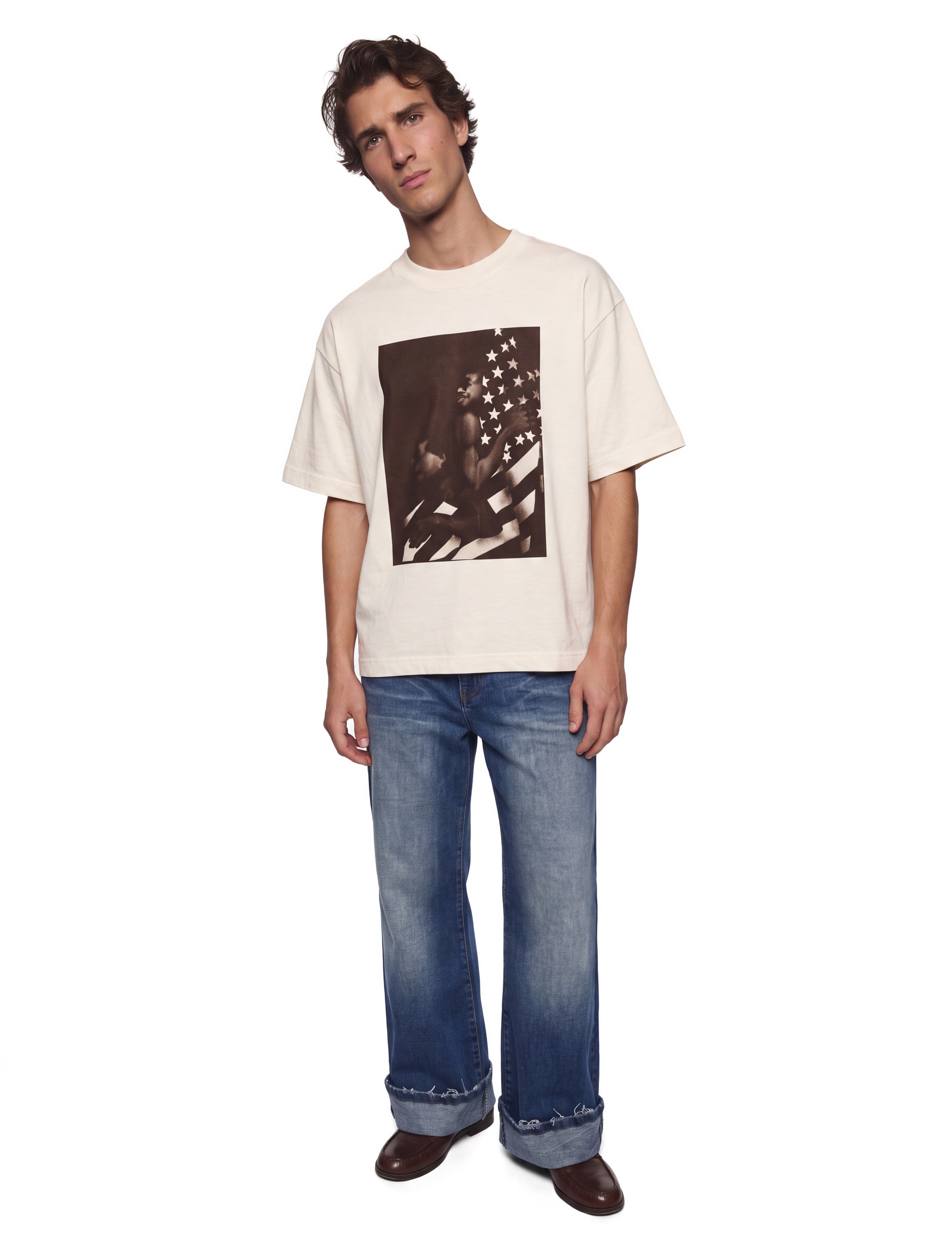 SINNERS I <3 America T-shirt creme — on-model hero