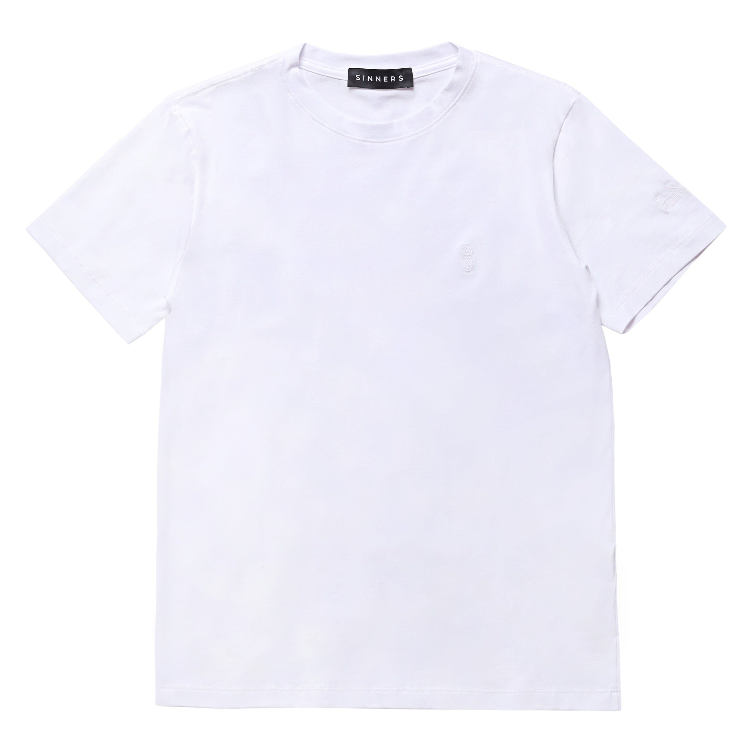MONOGRAM SLIM WHITE T-SHIRT puesta en cuerpo, camiseta blanca con fit slim