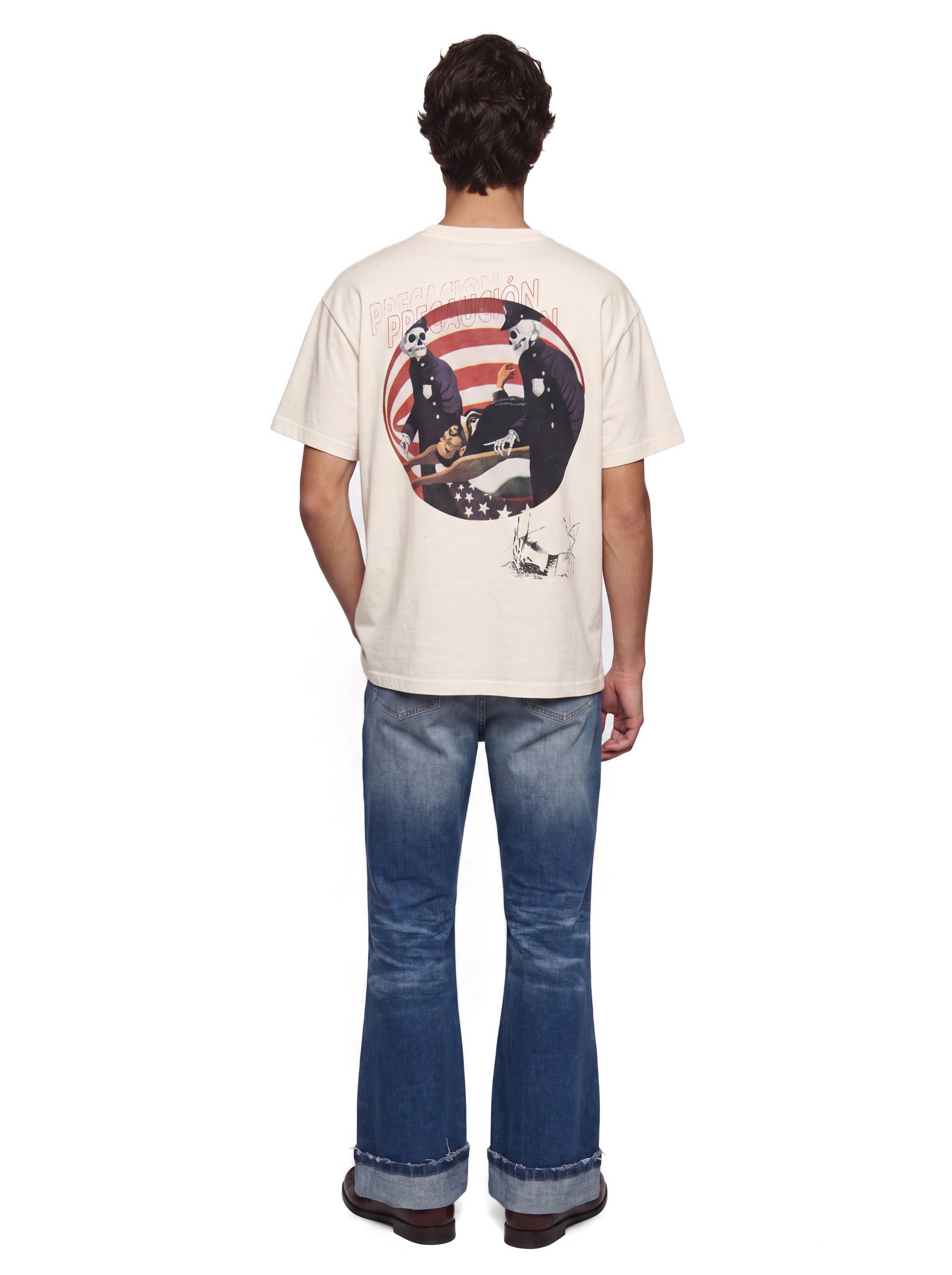 SINNERS Precaución T-shirt creme — on-model back